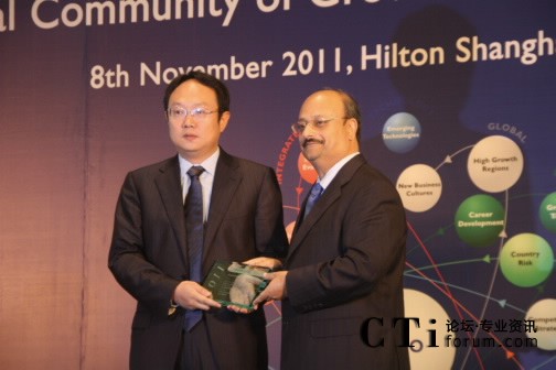 Frost & Sullivan ȫCEO涭ºϻAroop ZutshiңA(w)Cl(f)ȫŹ(w)Lc(chung)ªnԣA(w)a(chn)ƷL<br/>

